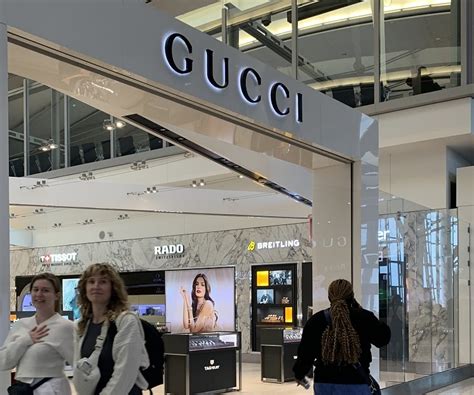 Gucci store pearson airport